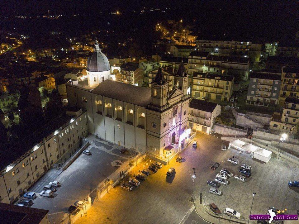 B&B La Rosa Dei Venti Acri Luaran gambar